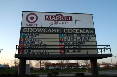 Showcase Cinemas Sterling Heights - Marqueejpg (newer photo)